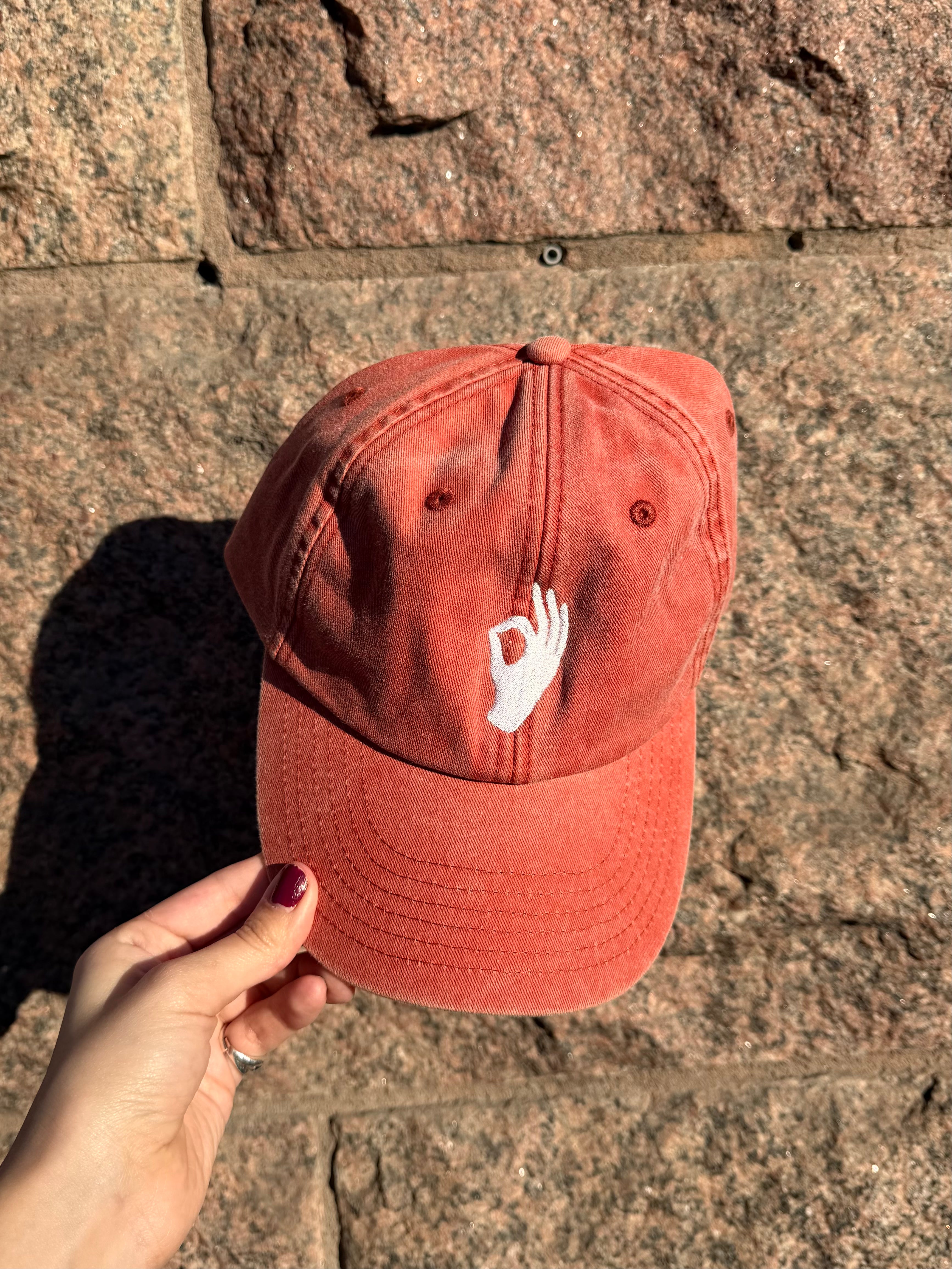 CAP LOGO - SUMMER RED